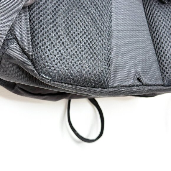 CamelBak Helena Hydration Pack 1404cu 100oz 23L Hiking Backpack Womens Black - Picture 5 of 11